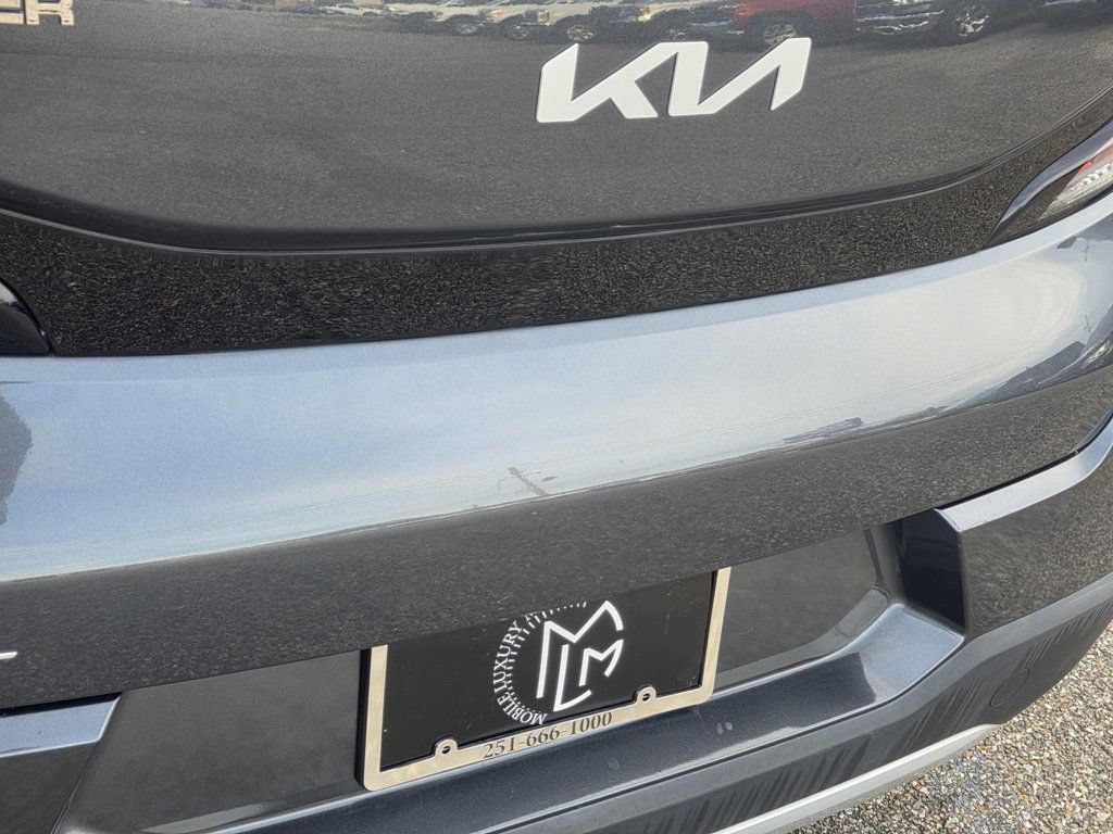 Used 2023 Kia Soul LX w/ LX Technology Package FWD image 23