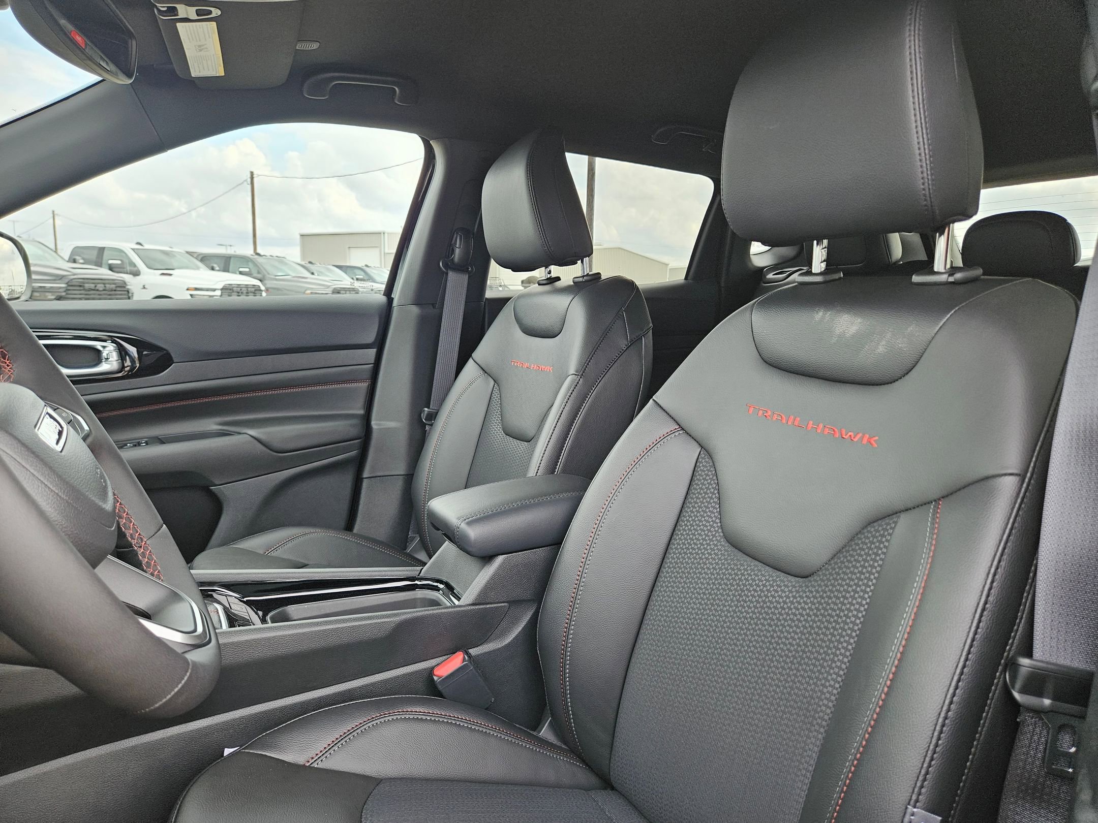 New 2026 Jeep Compass Trailhawk image 12