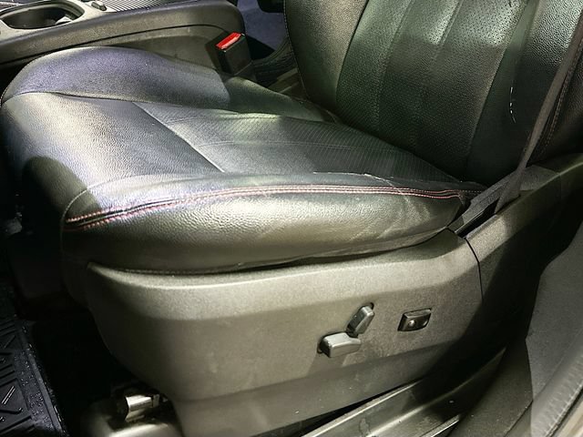 Used 2016 Dodge Grand Caravan R/T FWD image 20