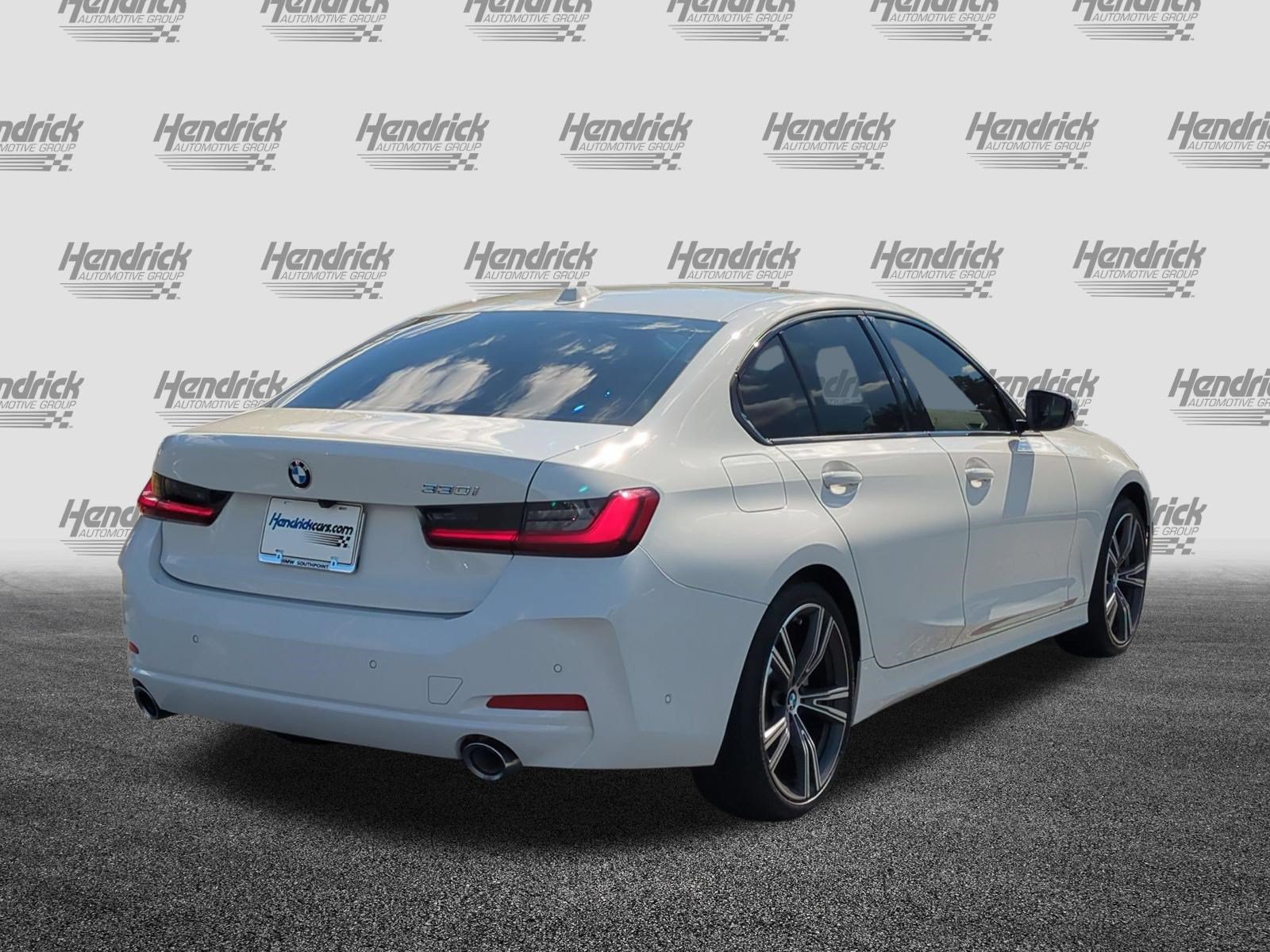 Certified 2023 BMW 330i Sedan w/ Premium Package RWD image 9