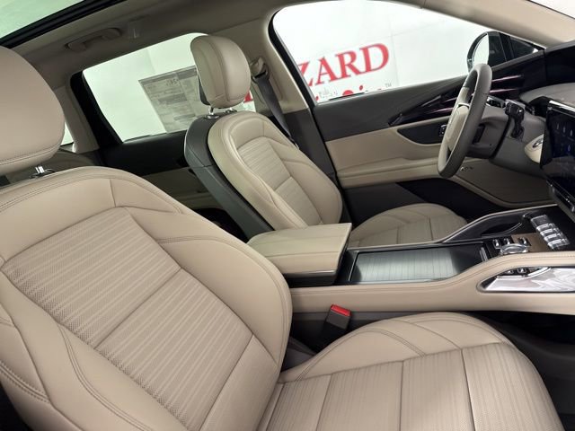 New 2025 Lincoln Nautilus Reserve w/ Jet Appearance Package image 19