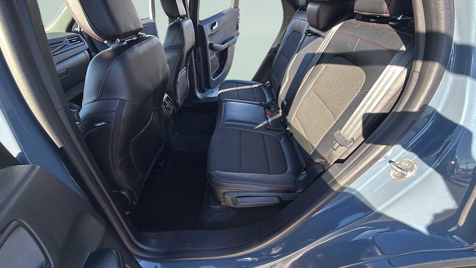 Used 2023 Ford Escape ST-Line w/ Tech Pack #1 image 36