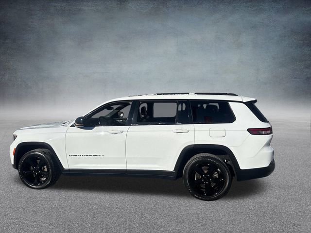 Used 2021 Jeep Grand Cherokee L Laredo image 3