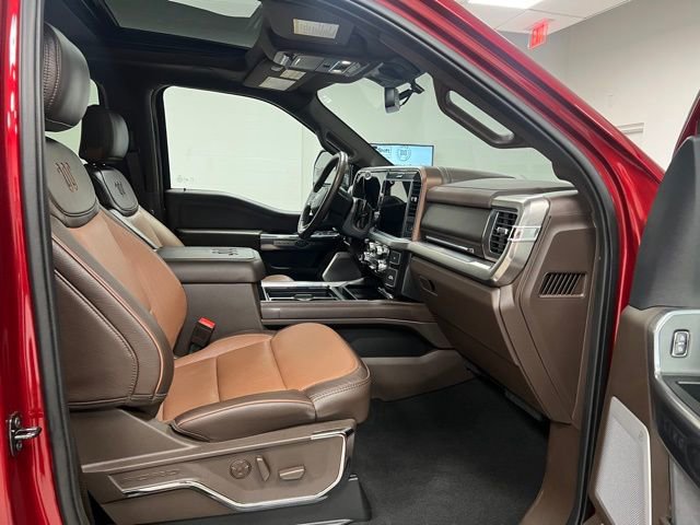 Used 2025 Ford F350 King Ranch w/ FX4 Off-Road Package image 56
