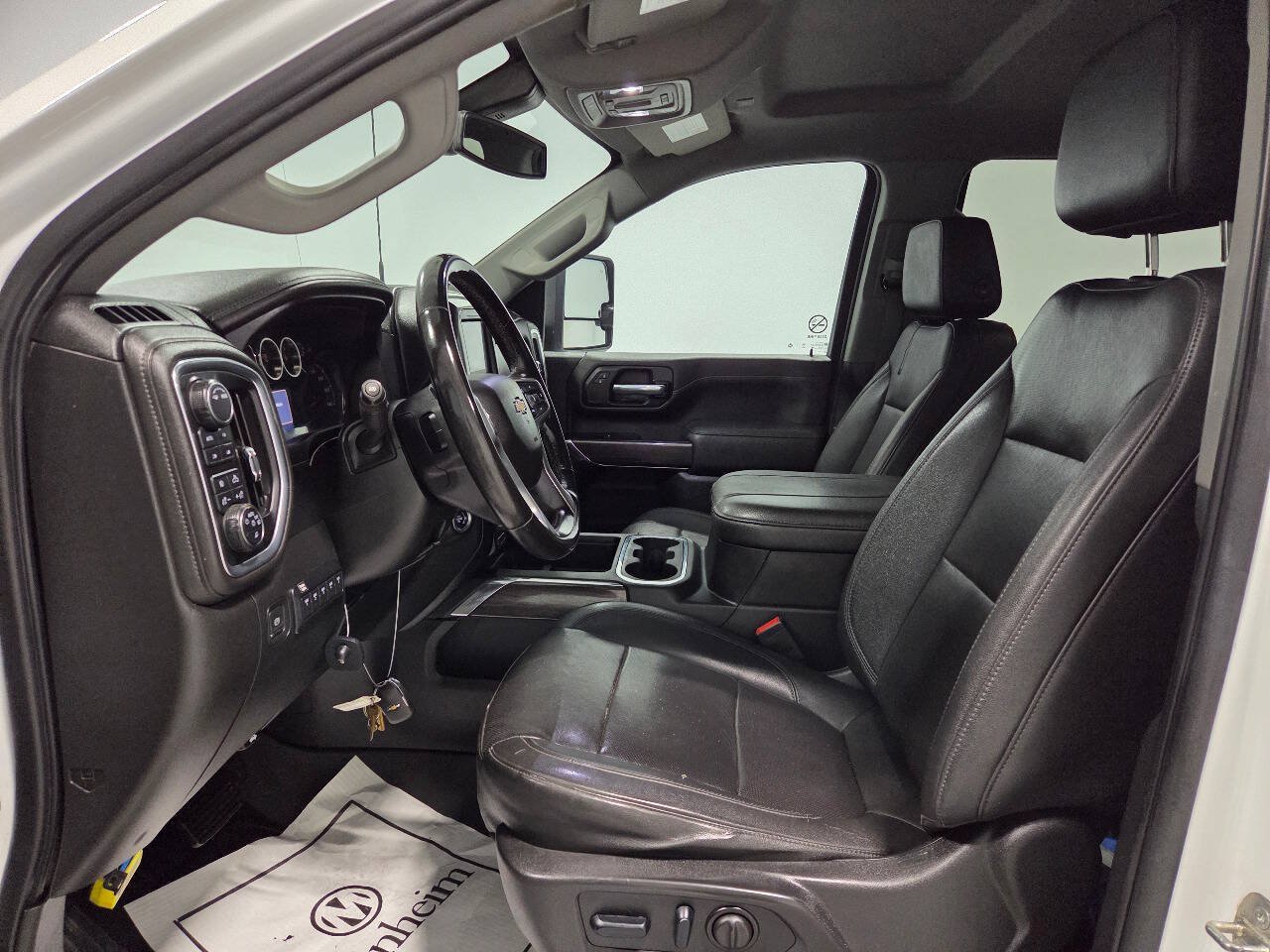 Used 2023 Chevrolet Silverado 2500 LTZ w/ LTZ Convenience Package AWD/4WD image 12