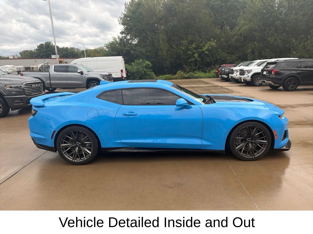 Used 2023 Chevrolet Camaro ZL1 RWD image 7