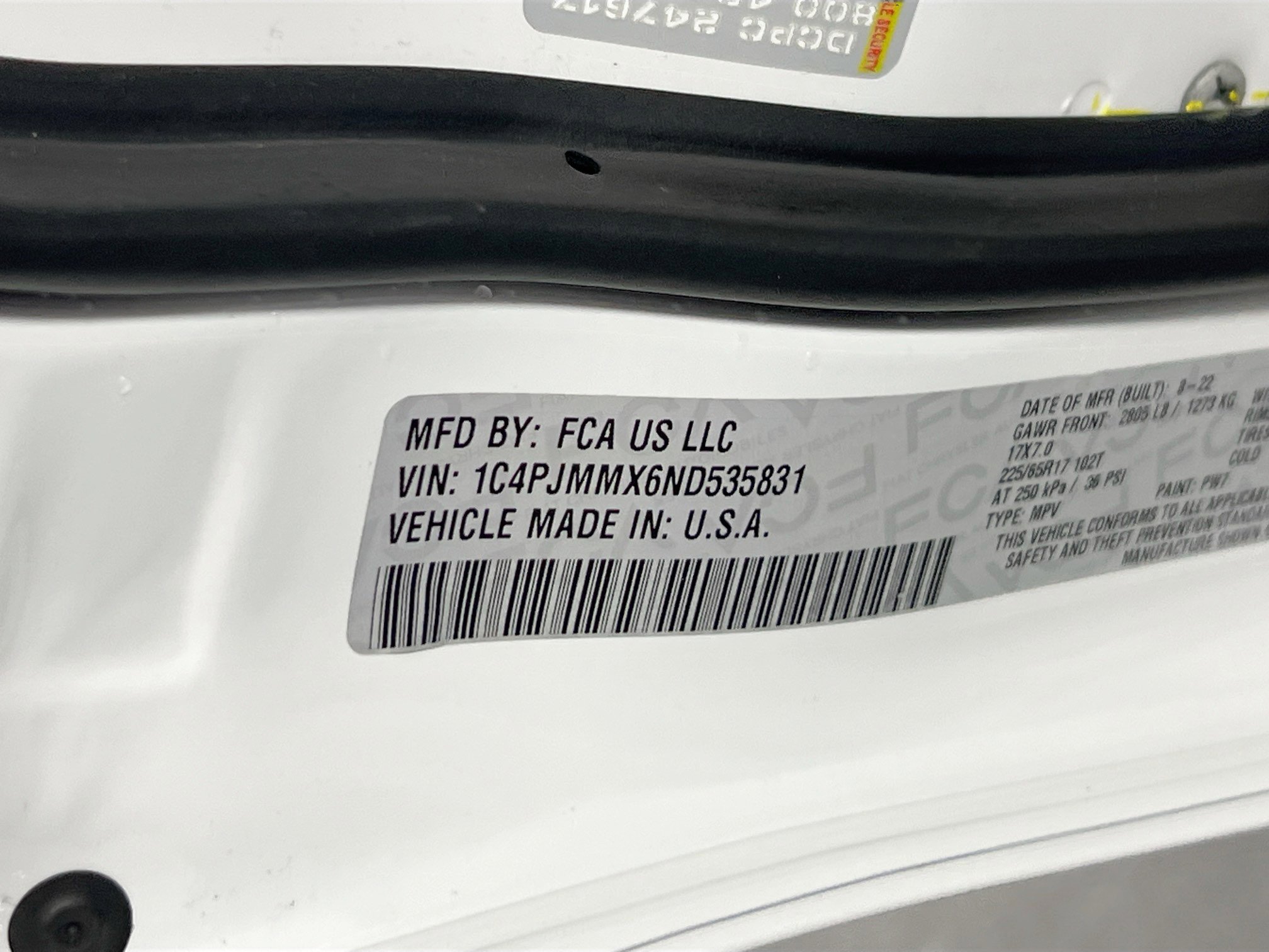 Used 2022 Jeep Cherokee Latitude Lux w/ Sun & Sound Group image 31