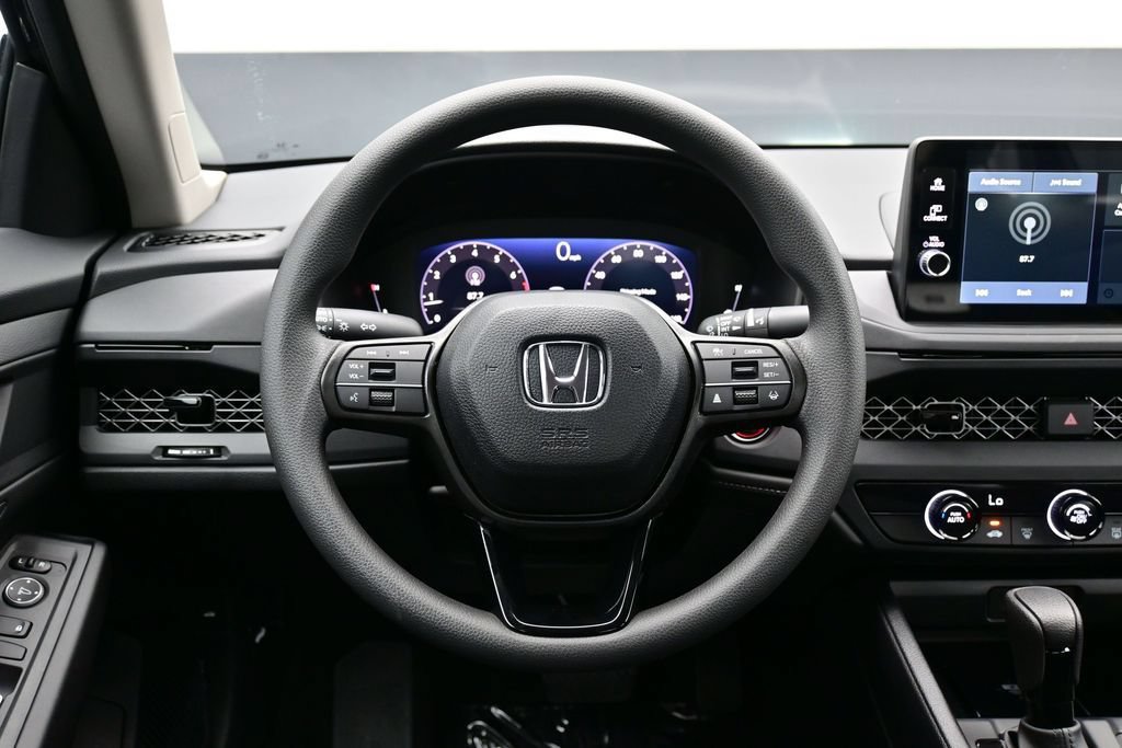 New 2026 Honda Accord LX image 39
