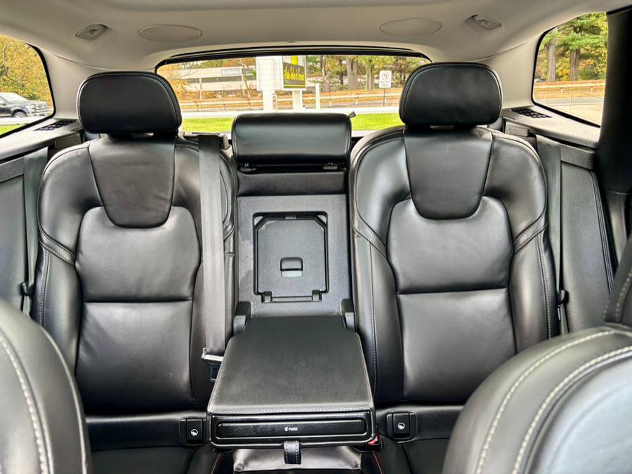 Used 2022 Volvo XC60 B5 Inscription w/ Climate Package AWD/4WD image 14