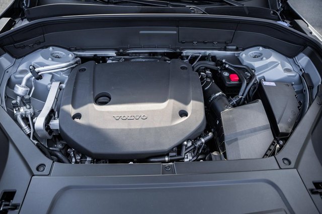 New 2026 Volvo XC90 B6 Ultra w/ Protection Package image 19