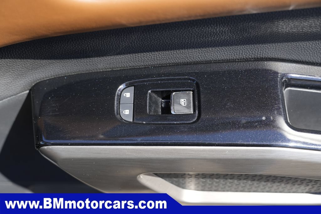 Used 2022 Nissan Pathfinder Platinum w/ Cargo Package AWD/4WD image 35