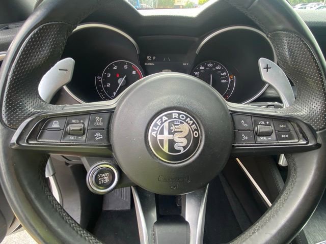 Used 2022 Alfa Romeo Stelvio Sprint RWD image 18