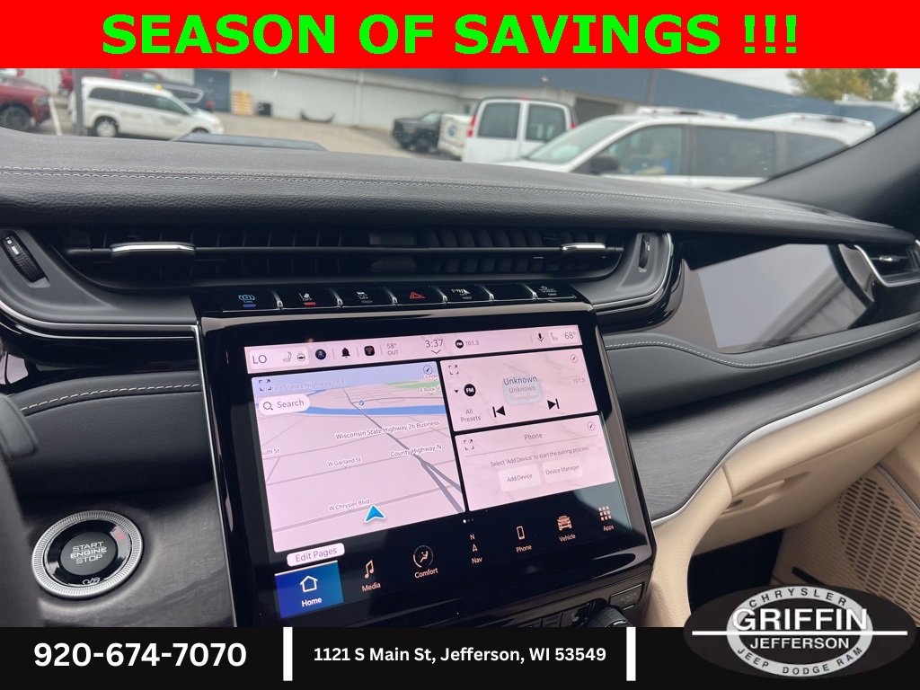 Used 2023 Jeep Grand Cherokee 4WD 4xe w/ Luxury Tech Group II image 26