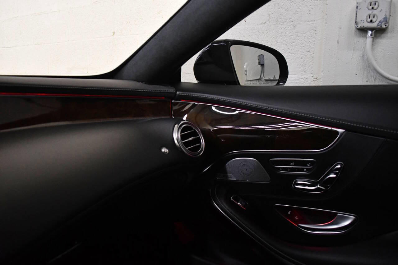 Used 2015 Mercedes-Benz S 63 AMG S 63 AMG AWD 4MATIC 2dr Coupe image 23