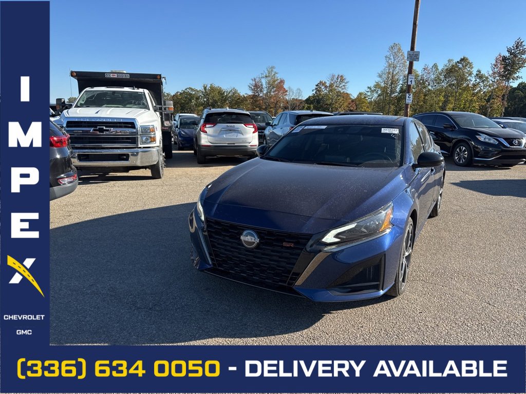 Used 2024 Nissan Altima 2.5 SR