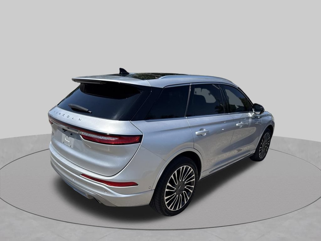 Used 2020 Lincoln Corsair Reserve w/ Equipment Group 201A FWD image 6