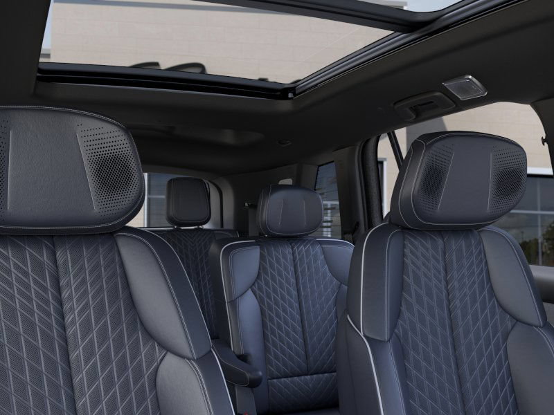 New 2026 Cadillac Vistiq Premium Luxury AWD/4WD image 24