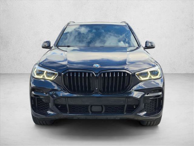 Used 2022 BMW X5 M50i w/ Executive Package AWD/4WD image 2