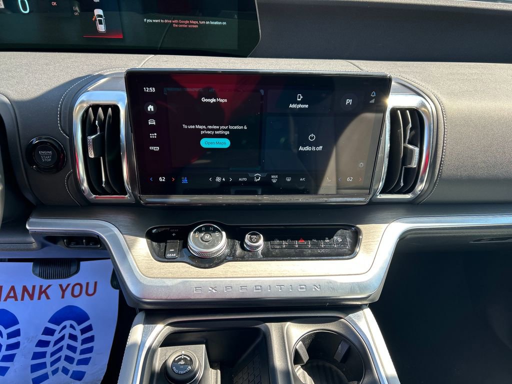 Used 2025 Ford Expedition Platinum image 20