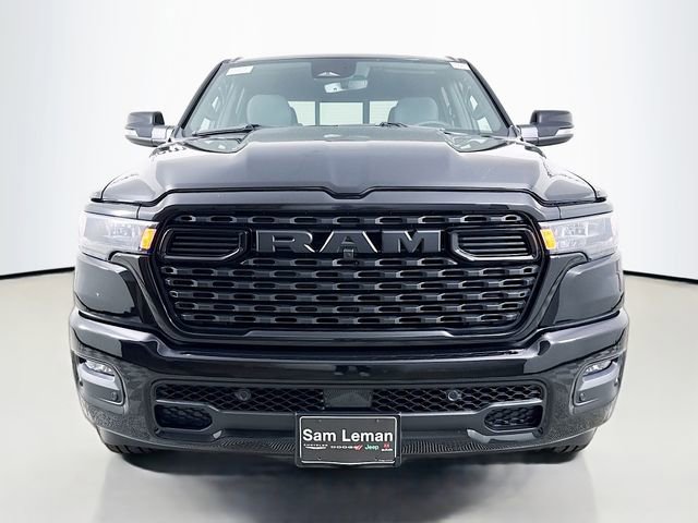 New 2026 RAM 1500 4x4 Crew Cab image 2