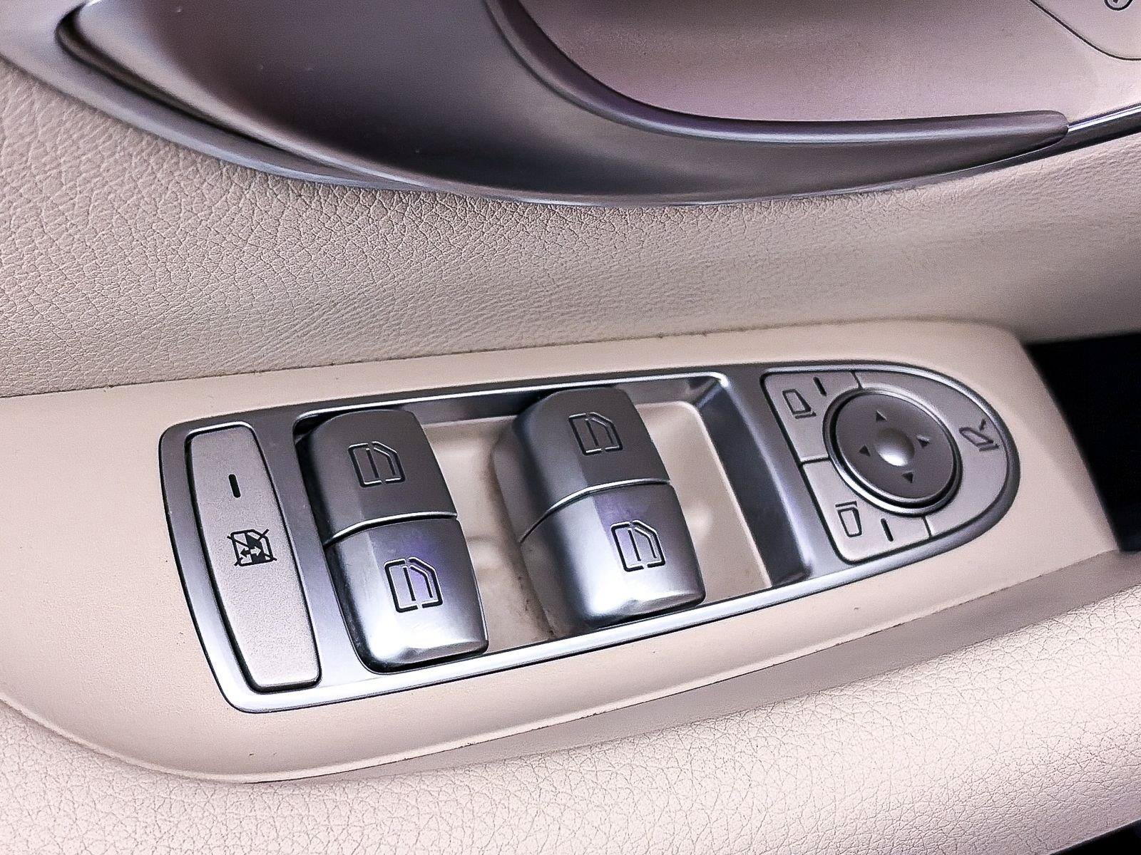 Used 2022 Mercedes-Benz E 350 Sedan image 20