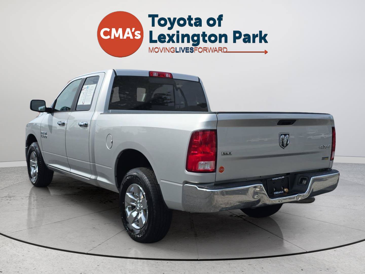 Used 2017 RAM 1500 Classic SLT AWD/4WD image 5