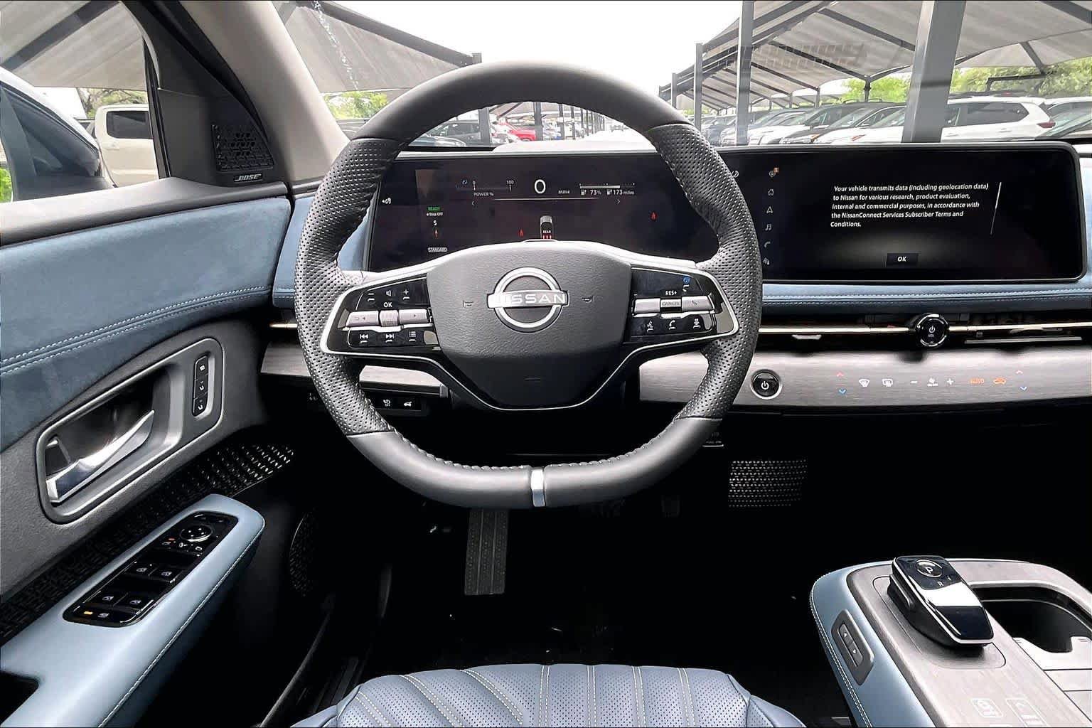Used 2025 Nissan Ariya Platinum image 5