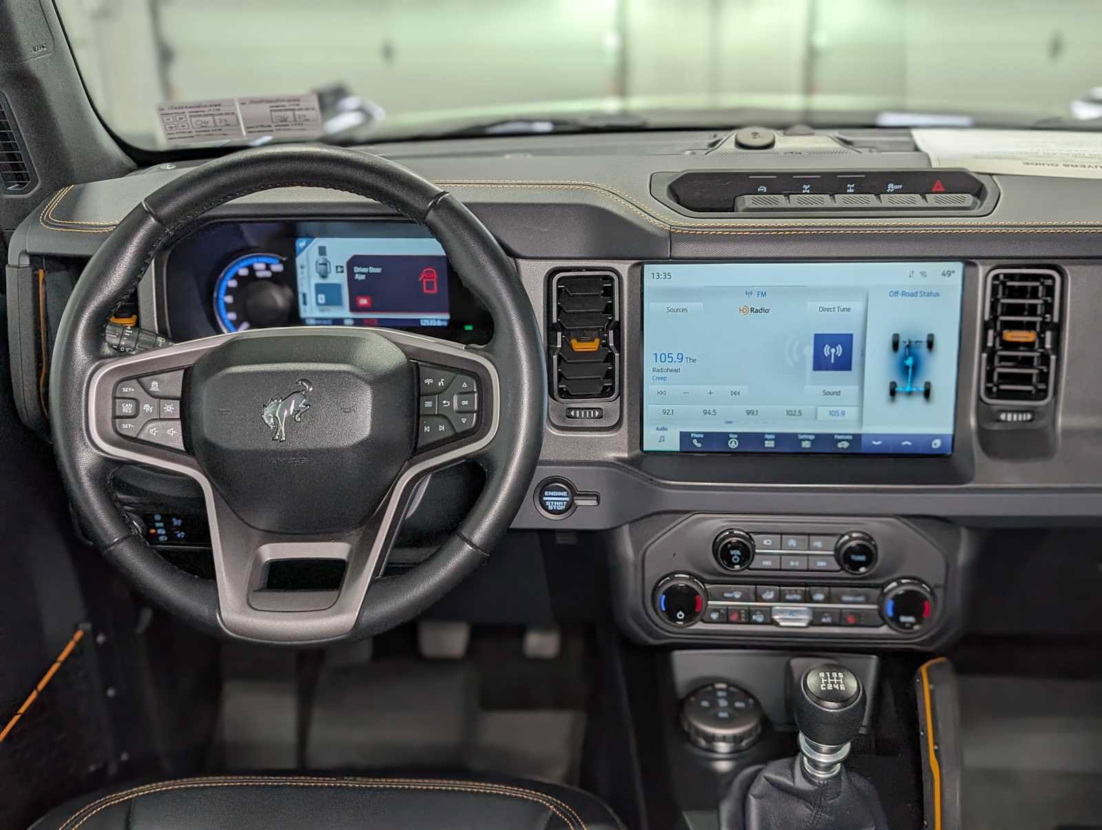 Used 2024 Ford Bronco Badlands AWD/4WD image 5