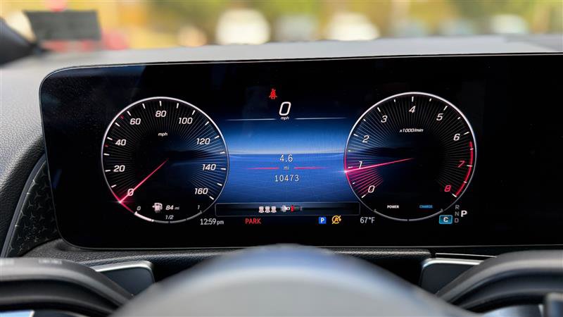Used 2024 Mercedes-Benz GLB 250 4MATIC image 34