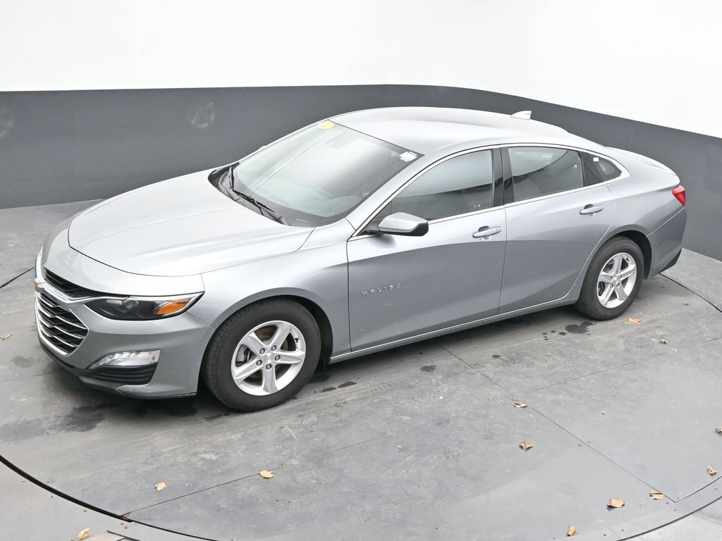 Used 2024 Chevrolet Malibu LT image 40