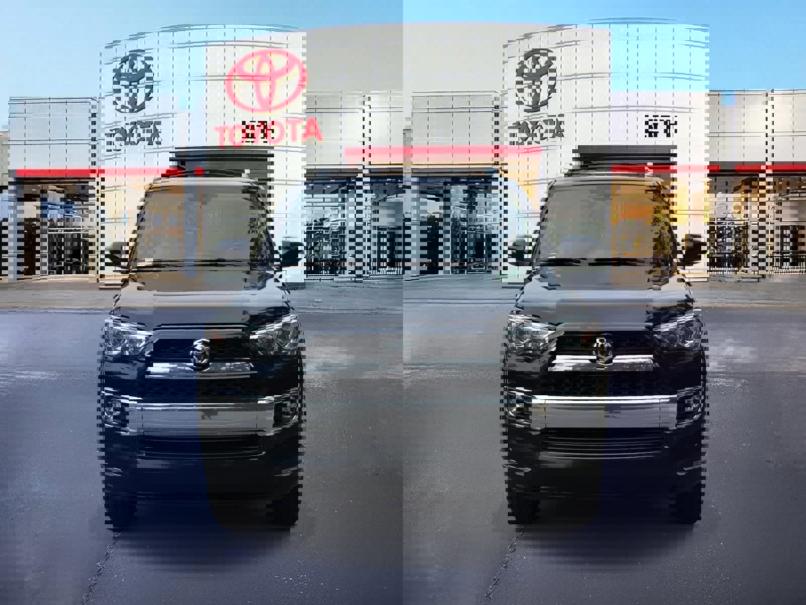 Used 2017 Toyota 4Runner Limited image 2