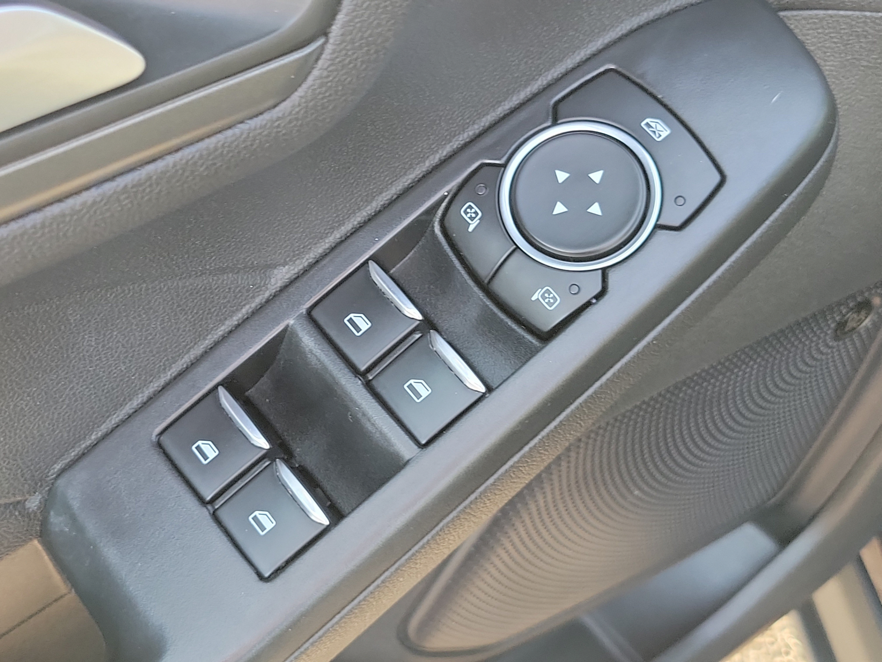Used 2023 Ford Escape Active w/ Tech Pack #2 FWD image 22
