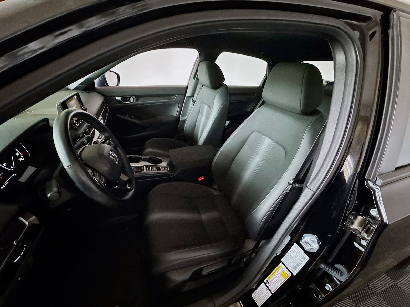 Used 2024 Honda Civic Sport image 12