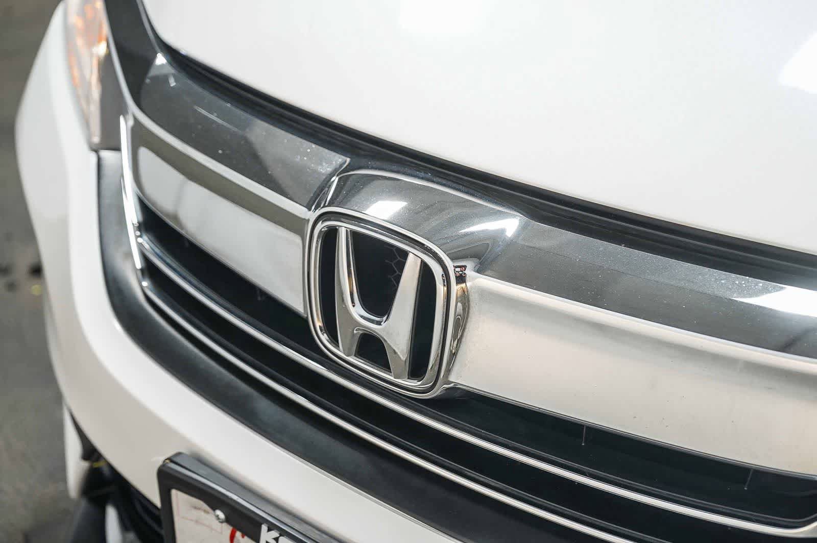 Used 2017 Honda Accord LX image 8