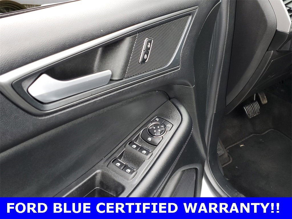 Certified 2022 Ford Edge SE w/ Black Appearance Package image 15