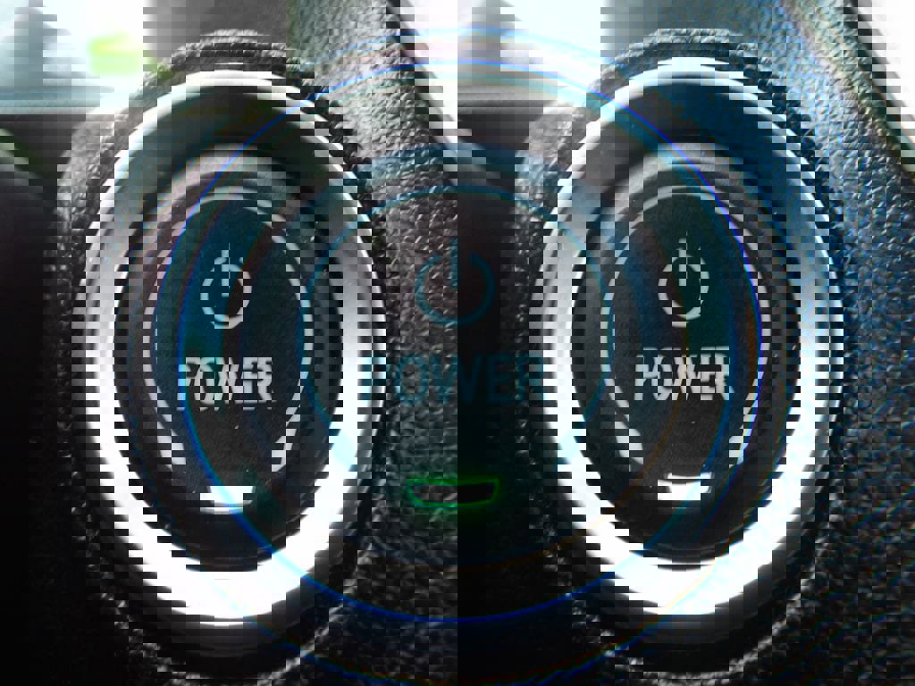 Used 2023 Chevrolet Bolt LT w/ Infotainment Package image 27