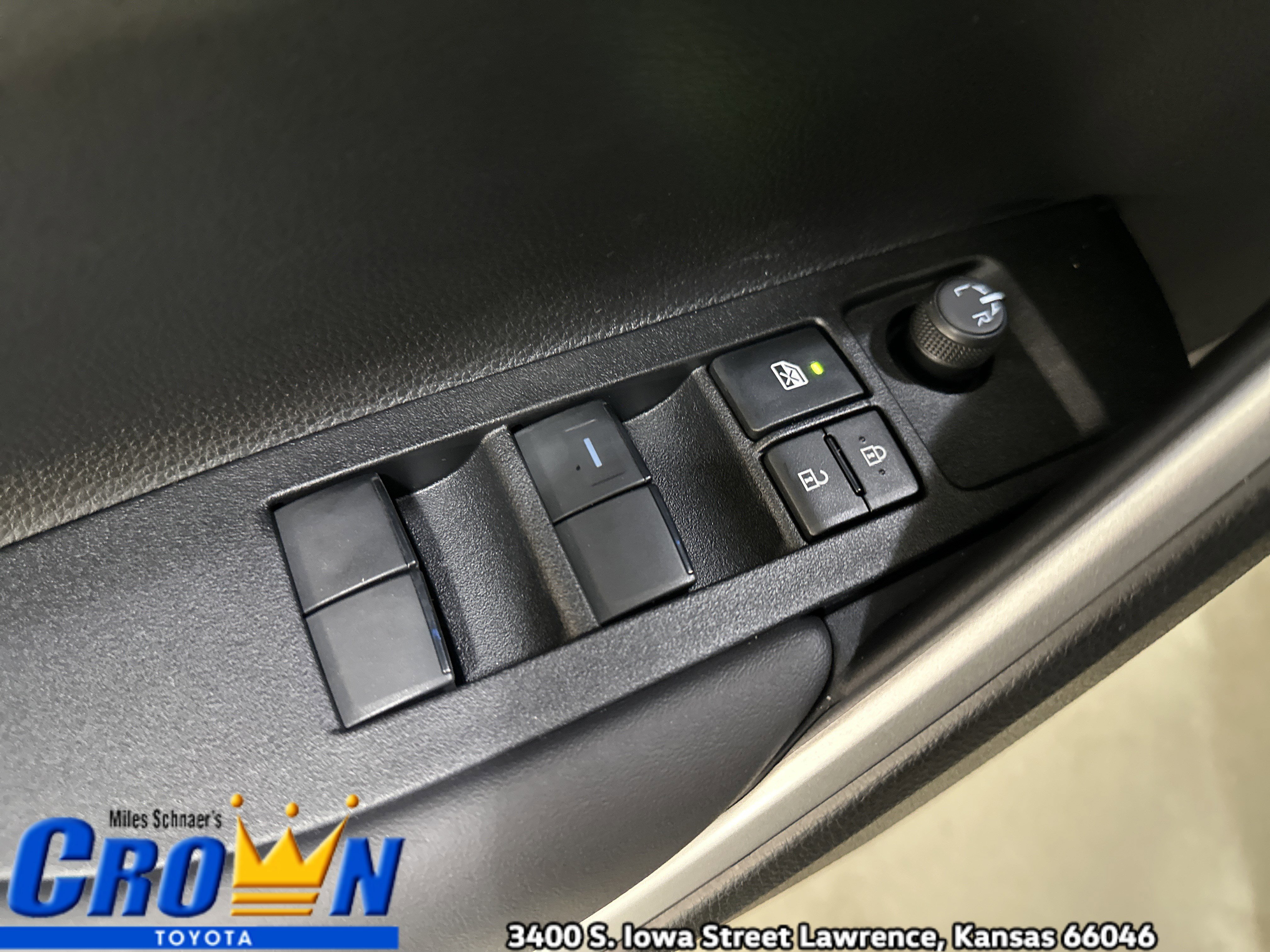 New 2026 Toyota Corolla Cross XSE image 19