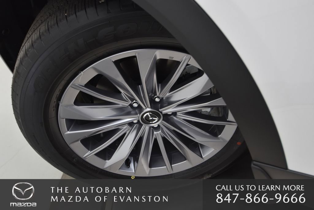 Certified 2025 MAZDA CX-90 3.3 Turbo w/ Preferred Package image 31