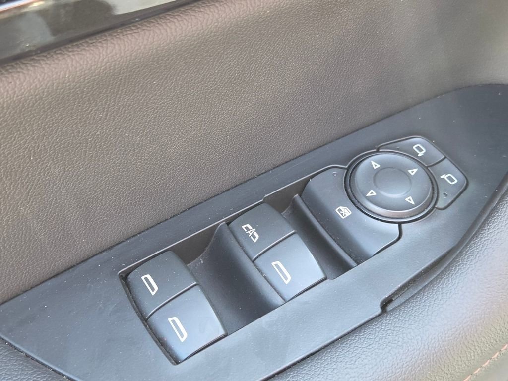 Used 2019 Chevrolet Blazer RS AWD/4WD image 34