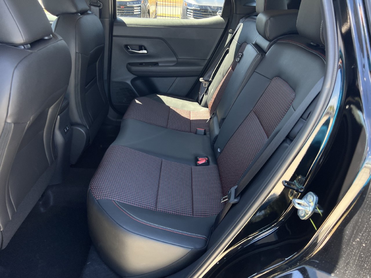 New 2027 Nissan Kicks SR AWD/4WD image 13