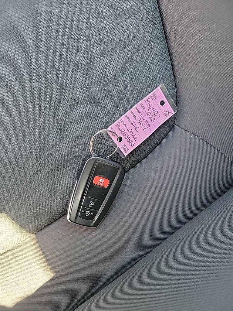 Used 2023 Toyota RAV4 XLE image 19