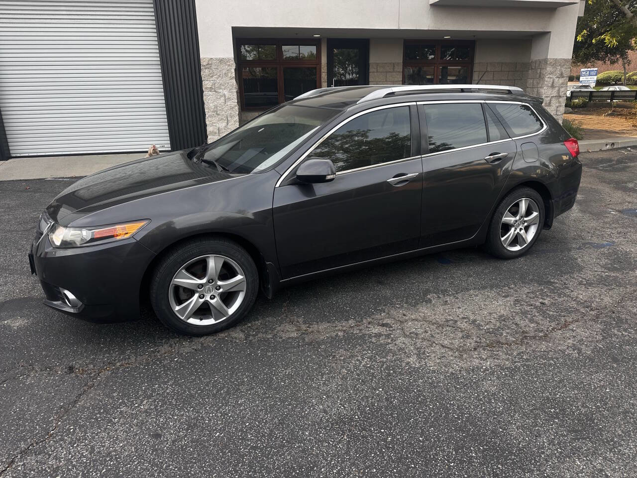 Used 2012 Acura TSX Sport Wagon image 1