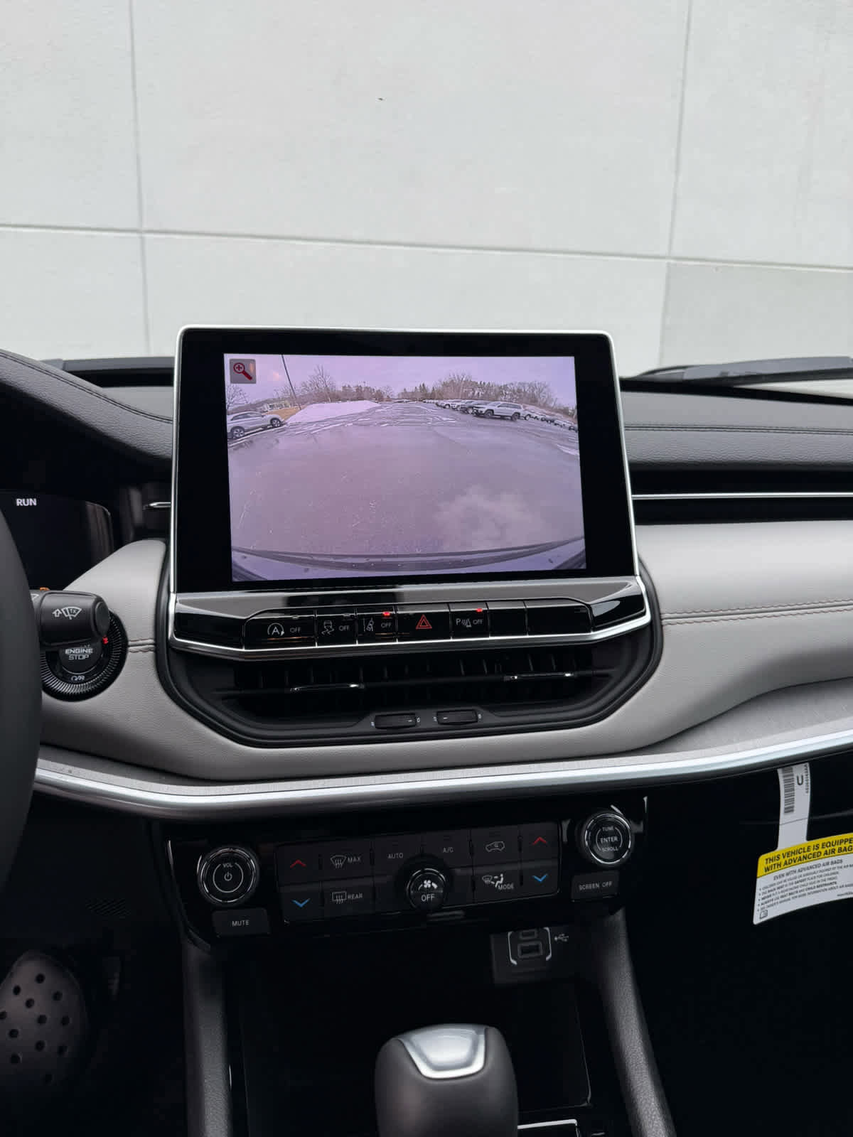 New 2026 Jeep Compass Limited w/ Sun, Sound & Navigation Group AWD/4WD image 25