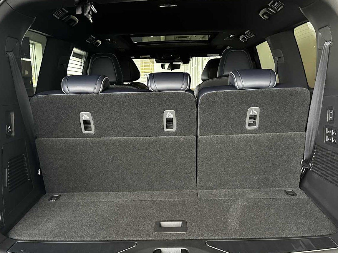 New 2027 INFINITI QX80 Sensory w/ Sport Exterior Package AWD/4WD image 9