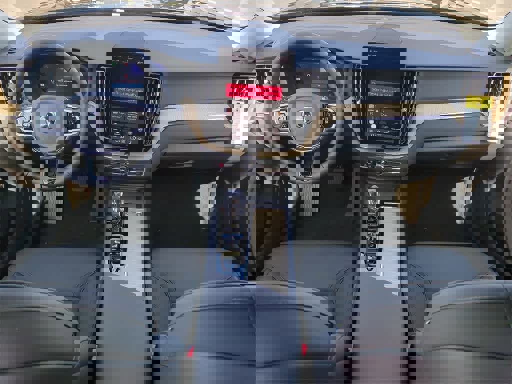 Used 2026 Volvo XC60 B5 Plus w/ Protection Package Premier image 14