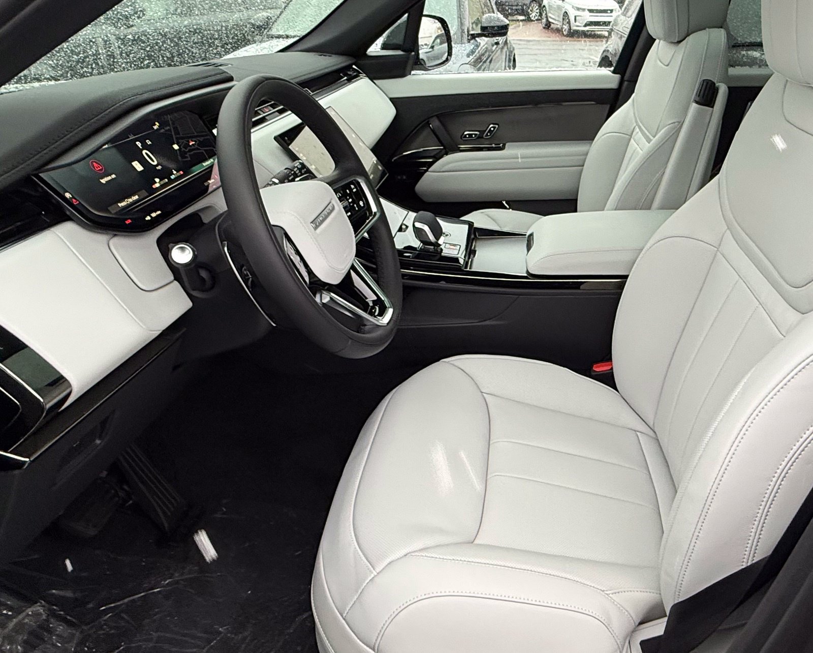 New 2027 Land Rover Range Rover Sport SE AWD/4WD image 14