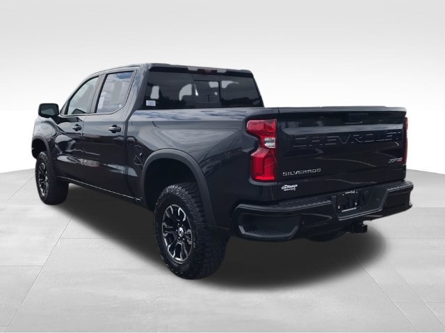 Used 2023 Chevrolet Silverado 1500 ZR2 w/ Technology Package AWD/4WD image 6