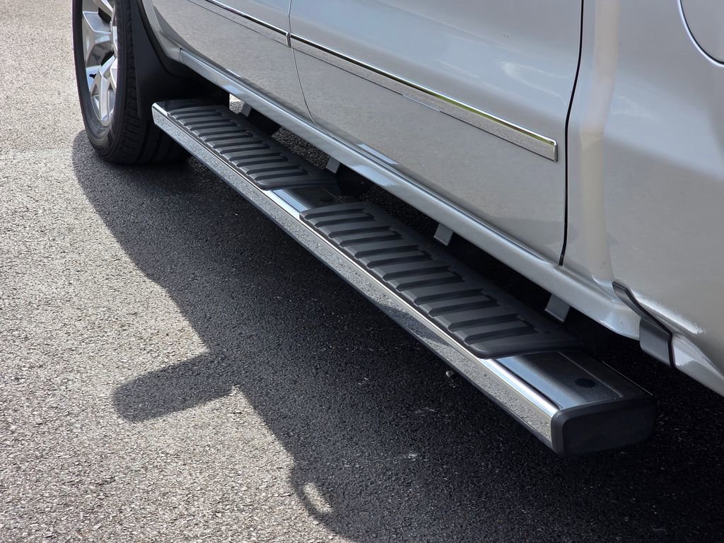 Used 2018 GMC Sierra 1500 SLT w/ SLT Premium Package image 8