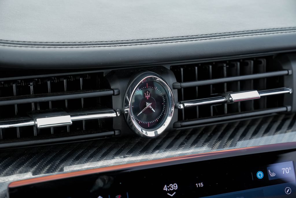 Used 2022 Maserati Quattroporte Trofeo RWD image 29