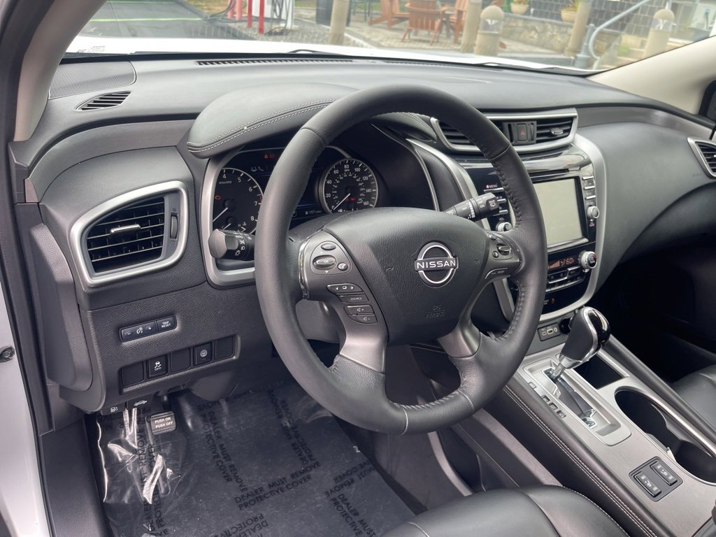 Certified 2023 Nissan Murano SV image 9